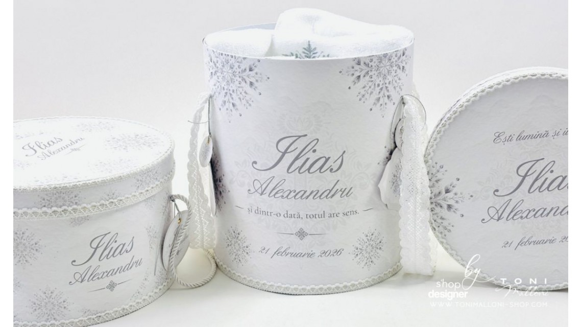 Trusou de botez alb cu gri si dantela bumbac brodata Fulg de Nea 16